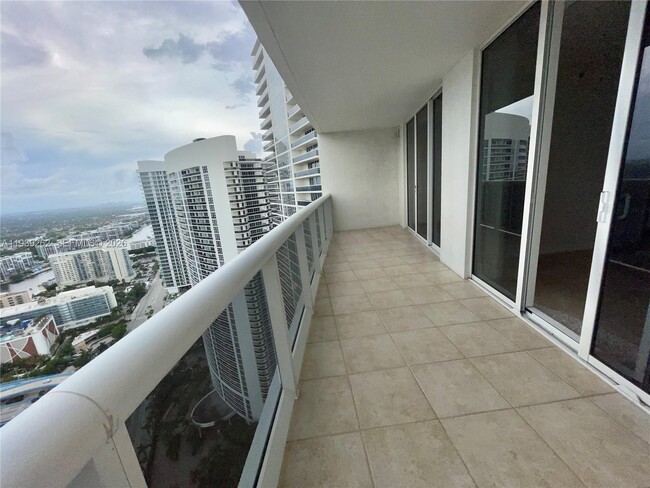 Photo - 1850 S Ocean Dr Unit 4109