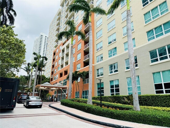Building Photo - 2001 Biscayne Blvd Unit 3411 Rental