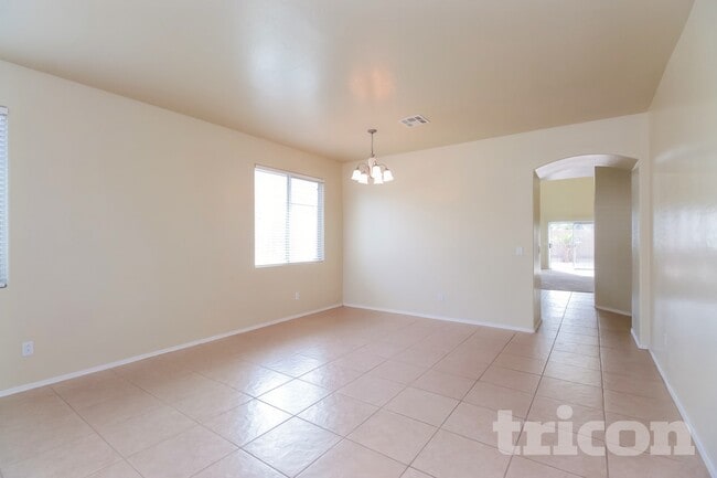 Photo - 44369 W Oster Dr