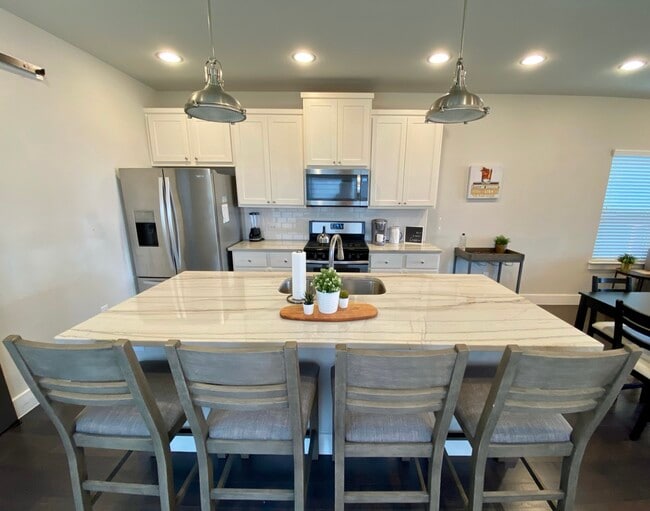 Photo - 509 Elmhurst Ave