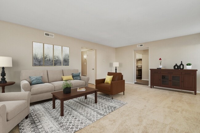 Photo - Turlington Oaks