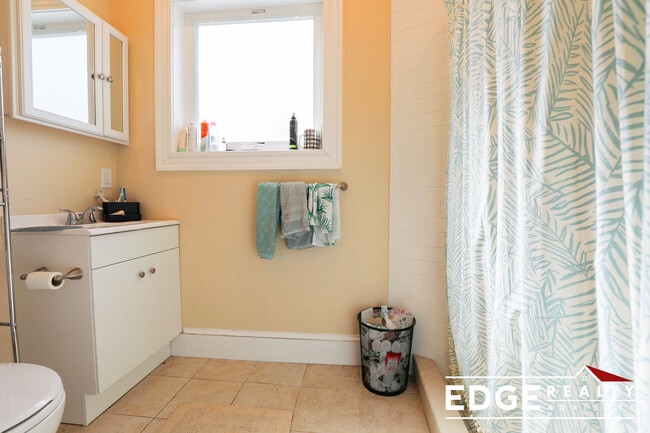 Photo - 9 Glenley Ter Unit 1