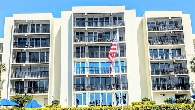 Building Photo - 3240 Gulf of Mexico Dr Unit B504