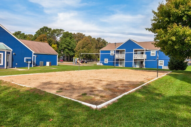 Photo - Salem Courthouse