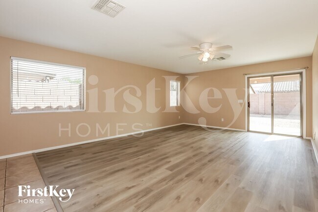 Photo - 1671 Maddison Cir