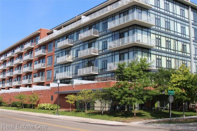 Building Photo - 101 Curry Ave Unit 436