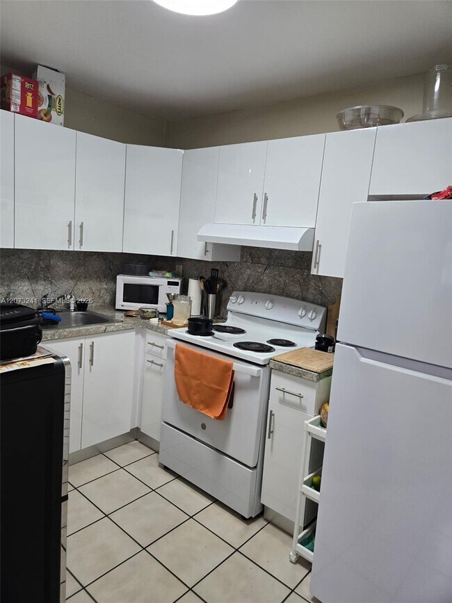 Photo - 13351 SW 17th Ln Unit 3-7