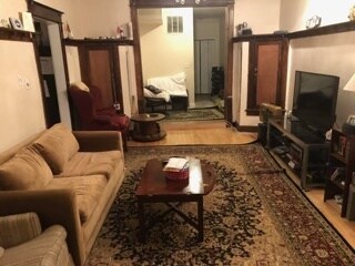 Living room - 821 Randolph St NW Unidad 2