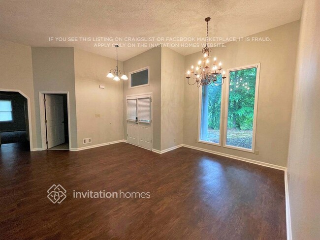Photo - 171 W Ridge Dr