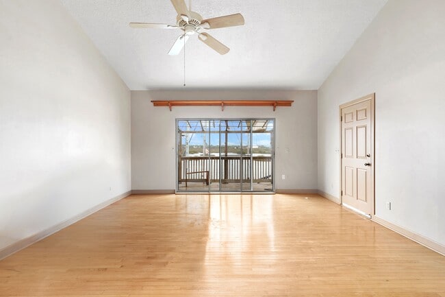 Building Photo - 601 S Ponce De Leon Blvd