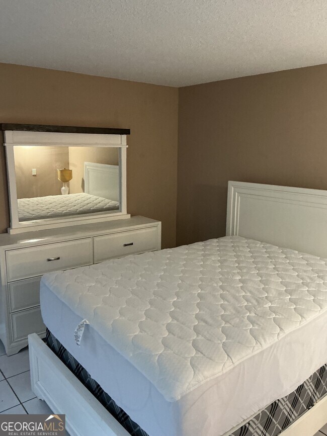 Photo - 7542 Mountain Creek Bluff