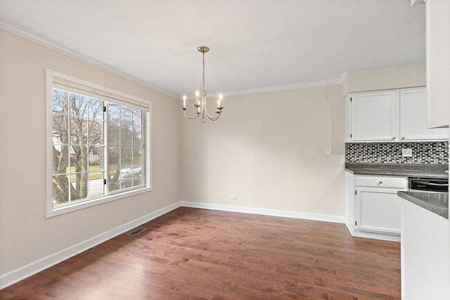 Photo - 402 Lowell Dr