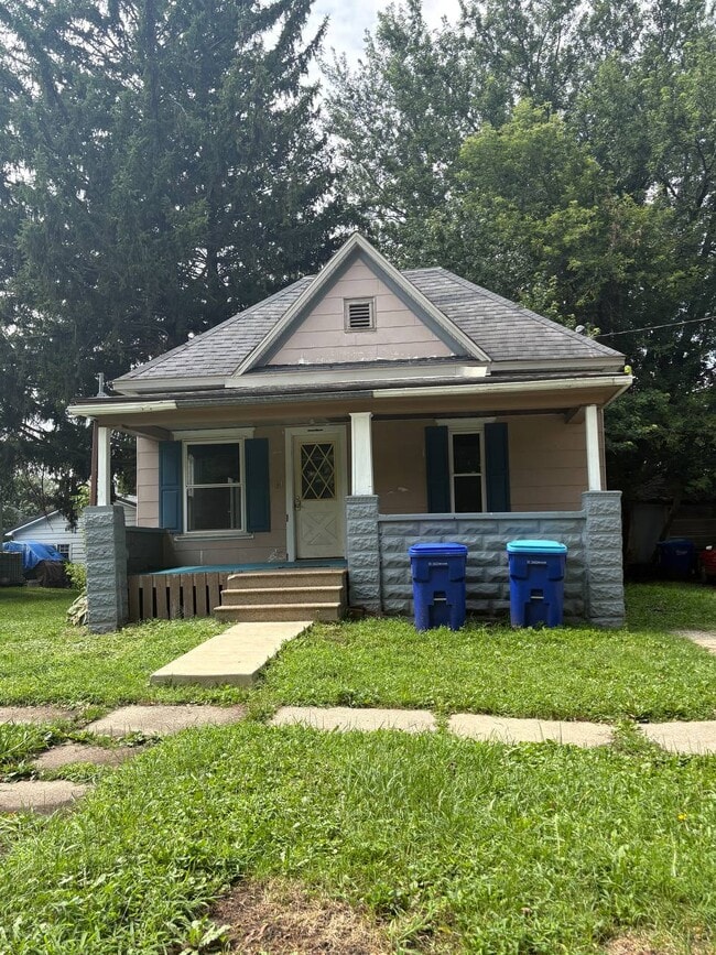 Building Photo - 124 52nd Ave Rental