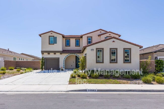 Building Photo - 34065 Helenium St