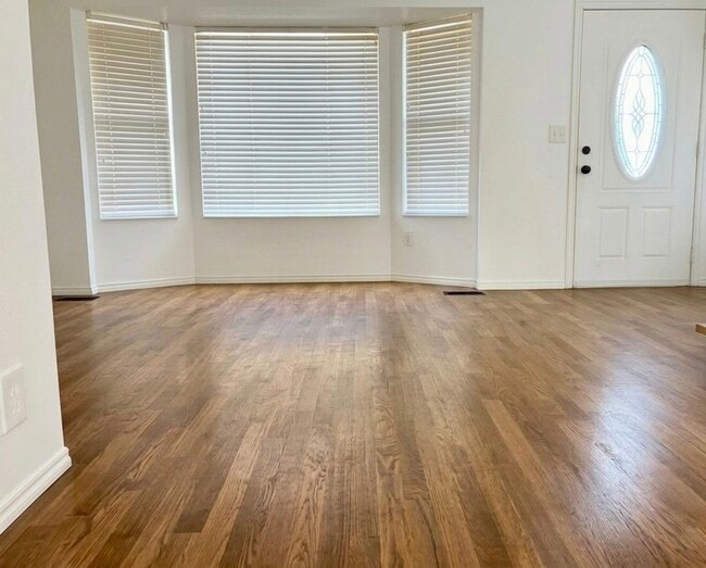 Living room - 4072 S 4650 W