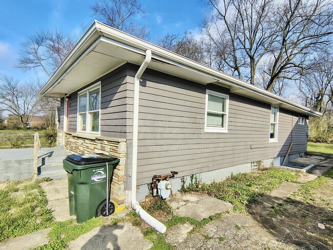 Building Photo - 3711 Pittsburg Ave