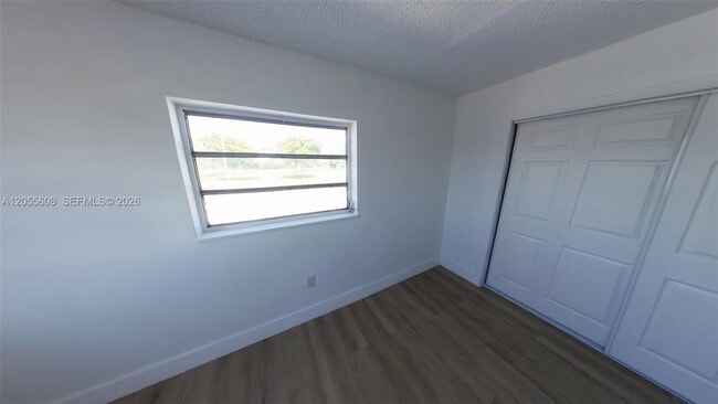 2660 Palm Ave Unit 1