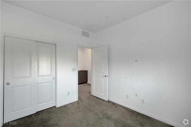 Building Photo - 985 Via Lombardi Rental
