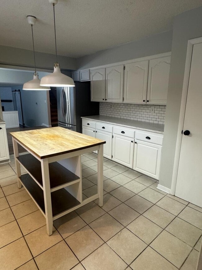 Photo - 1519 Trebor Rd