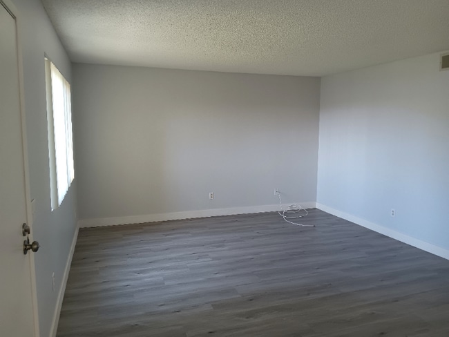 Photo - 12250 17th St Unidad 3