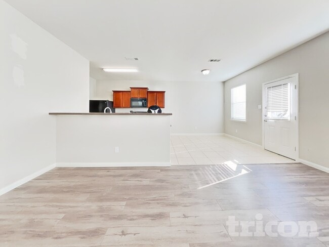 Photo - 4821 Cedar Springs Dr