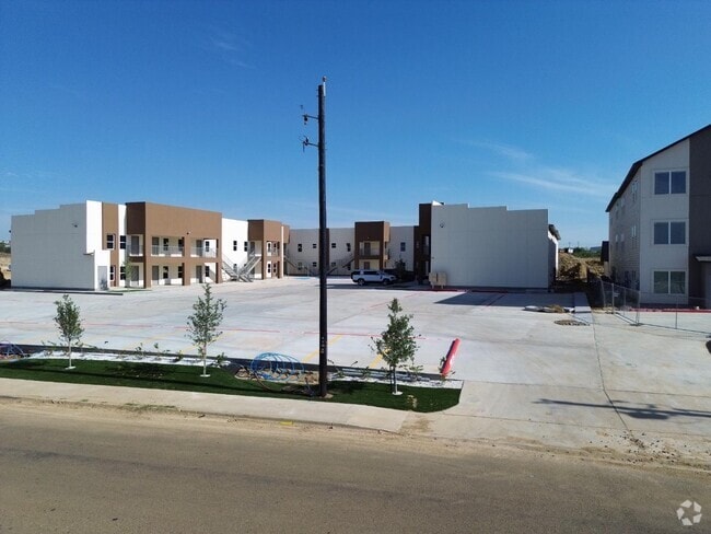 Building Photo - 315 Dorel Drive Rental
