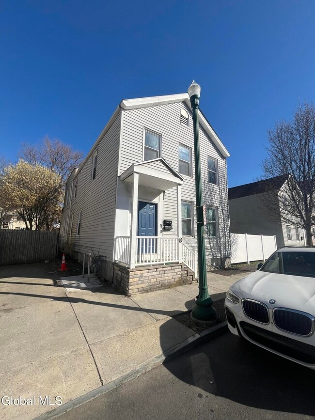 508 2nd St Unit 2nd