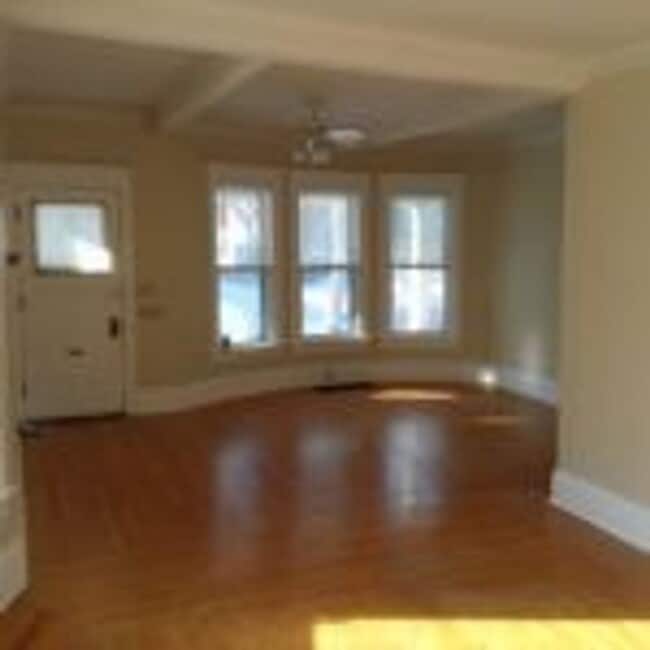 Photo - 2614 N Prospect Ave Unidad Upper