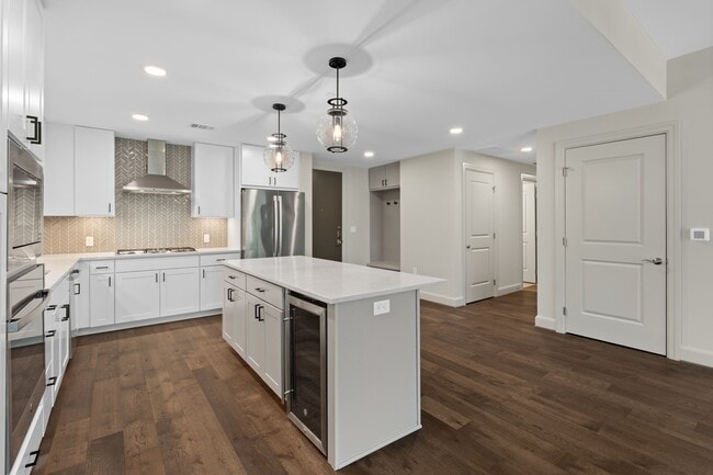 Photo - 2511 Willowick Rd