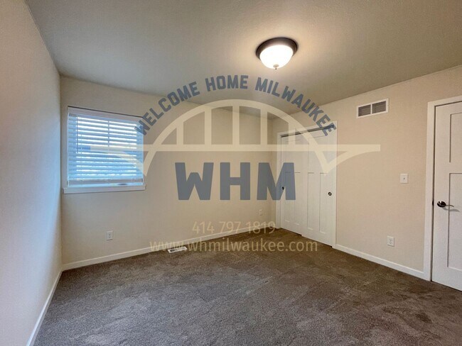 Photo - 2935 N 186th St