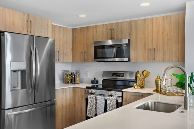 Photo - Pier 19 Residences and Marina