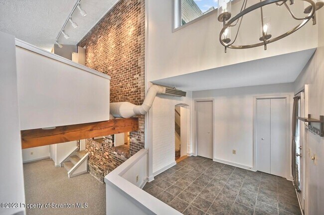 Photo - 1409 Penn Ave Unit Apt 3