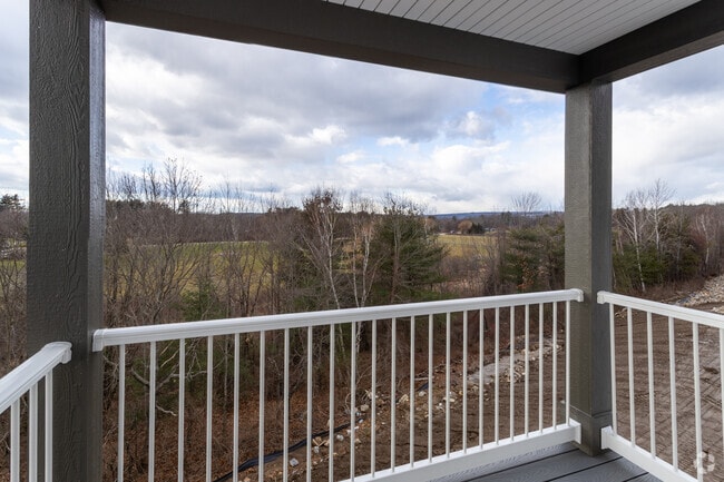 2BR, 1BA - 1034SF Balcony