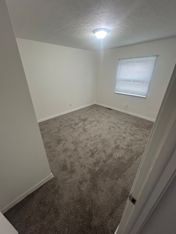 Photo - 33050 Aurora Rd Unit 5