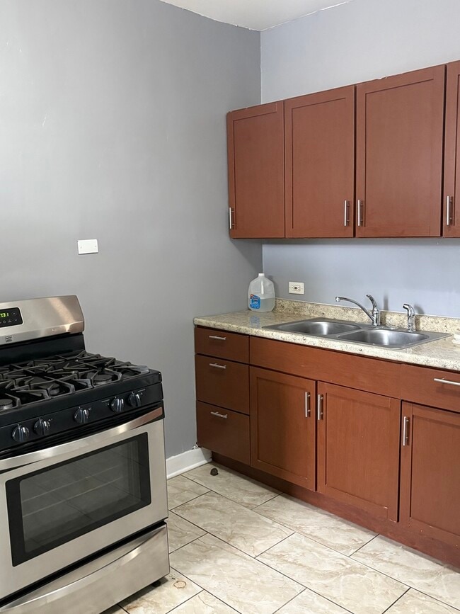 Photo - 409 W 144th St