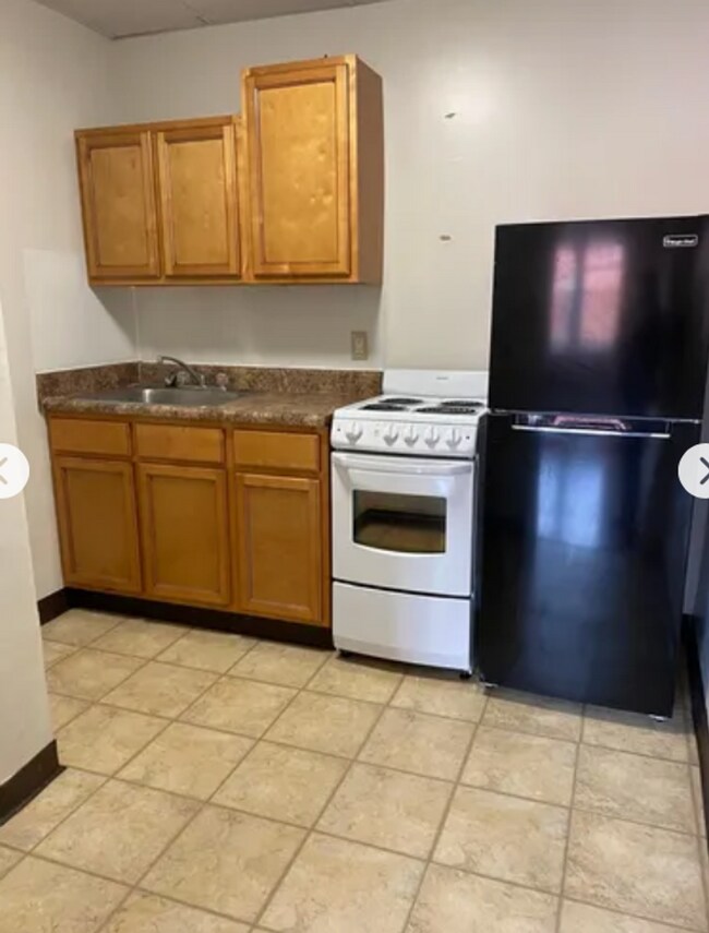 Photo - 9 W Charlton St Unidad 7 W. Charlton 301