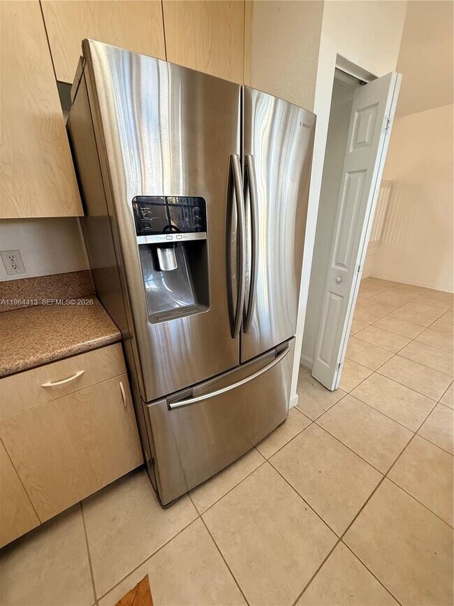 Photo - 2117 NE 7th St