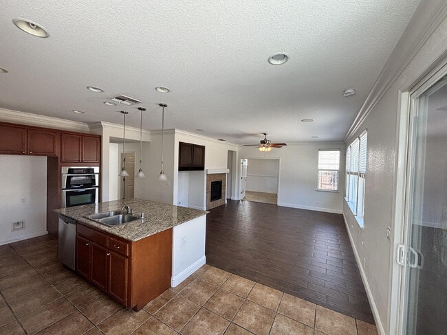 1247 Jewel Flower Dr