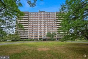Building Photo - 314 Barclay Towers Rental