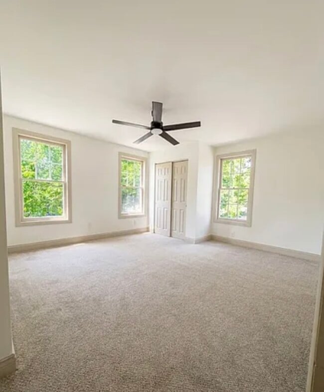 Photo - 826 Dayton St