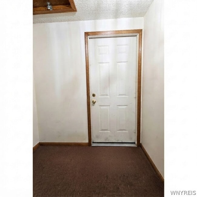 66 Knowlton Ave