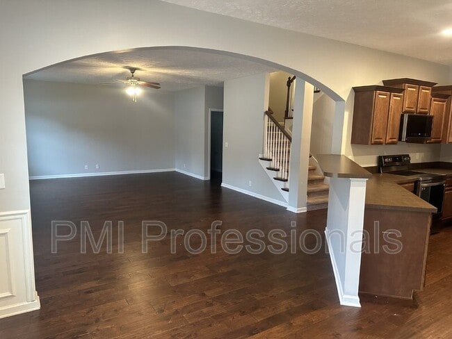 Photo - 2413 Salem Glen Xing