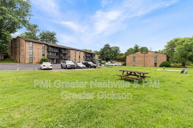 Photo - 405 Spring St Unit B-34