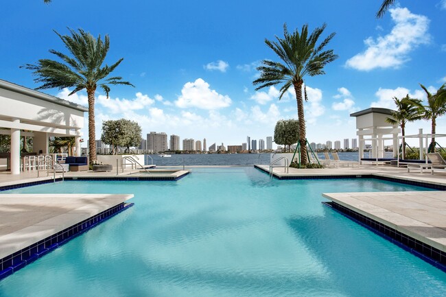 Photo - 17301 Biscayne Blvd Unidad # 1102 Rental