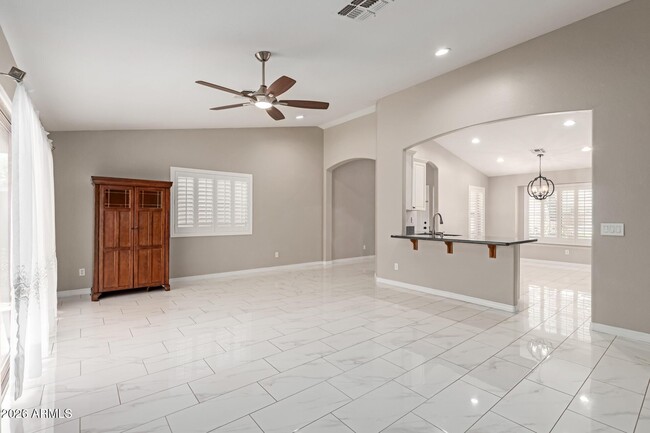 Photo - 16523 W Saguaro Ln