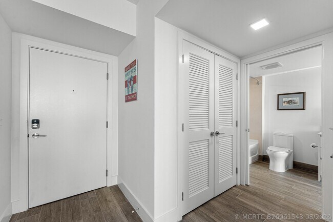 Photo - 111 SE 1st Ave Unit 406