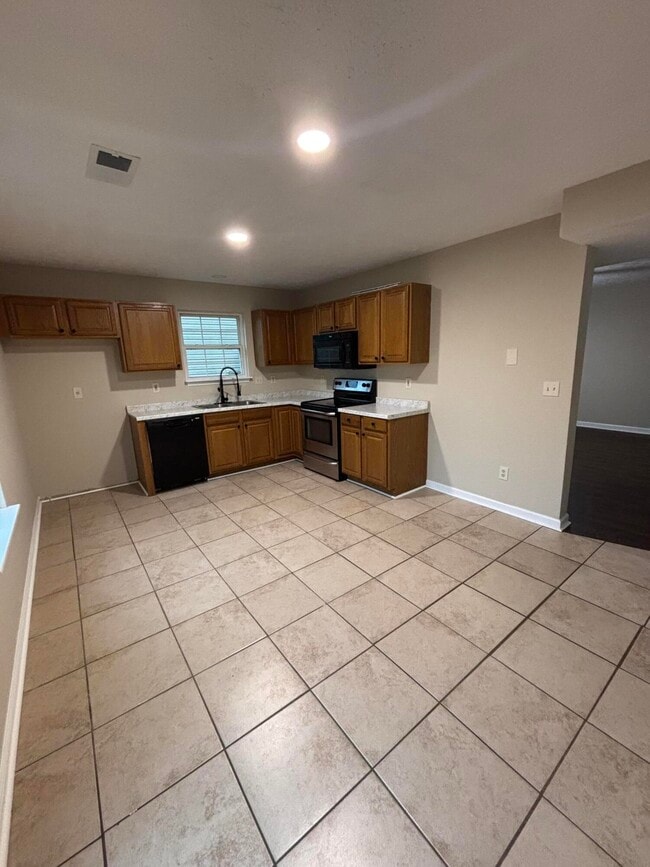 Photo - 2708 Hayden Park Ln
