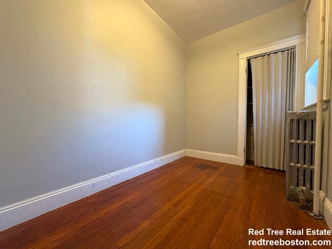 Photo - 321 S Huntington Ave Unidad 8