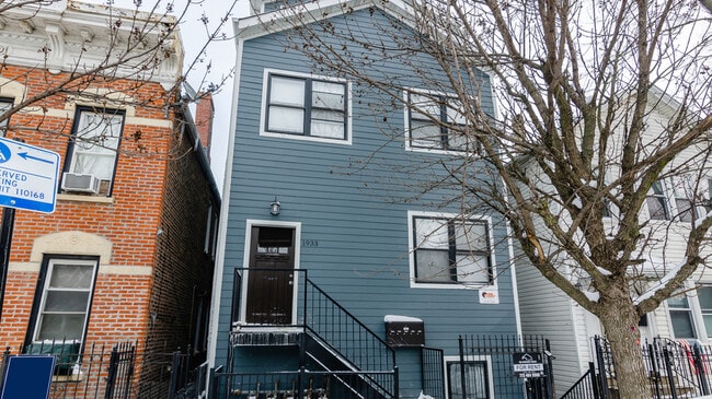 Photo - 1933 S May St Unit 1R