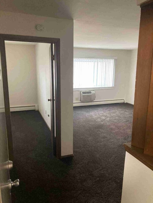 Photo - 2224 W Wisconsin Ave Unidad 2224